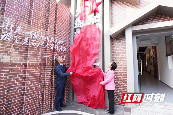 89989.marked.jpg 89989.marked.jpg