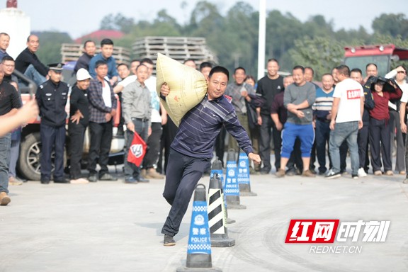 4.marked.jpg 4.marked.jpg