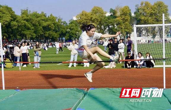 e99b33e27f5840bf81553306aed0aac3.marked.png e99b33e27f5840bf81553306aed0aac3.marked.png