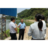 向荣调研水域污染防治工作