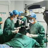 93岁老人重见光明！益阳市第一中医医院成功实施超高龄白内障手术