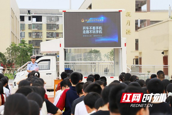 ac2d3bfbda5f4651adb94f64ba3c986e.marked.jpg