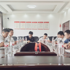 罗必胜调度秸秆禁烧工作