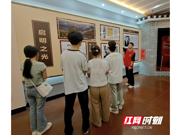 益阳职院学子红色宣讲、车辆义诊、安全护航助力乡村振兴