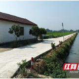 大通湖区千山红镇：村级公路修缮完毕 村民出行安全便捷 