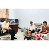 七旬老教师捐款反哺家乡 半世纪感恩情暖教育