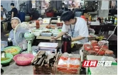 安化开展电子秤“上门检定”服务