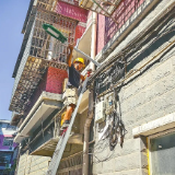 益阳“明灯亮路”工程加速推进 三千盏路灯照亮市民回家路