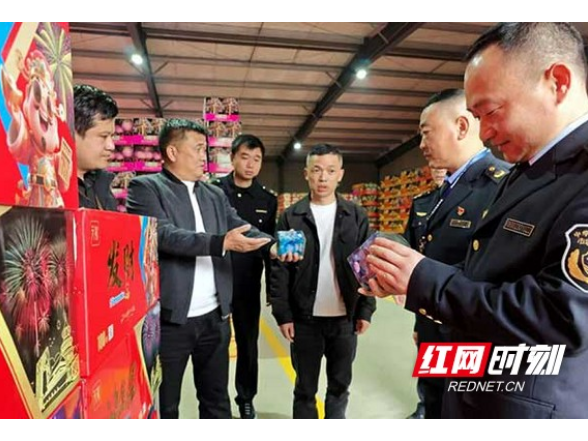 益阳开展烟花爆竹质量专项抽查 筑牢特护期蓝天防线