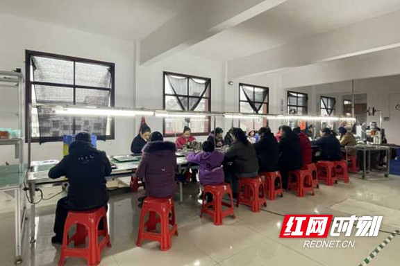 899.marked.jpg 899.marked.jpg