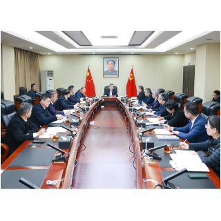 陈竞主持市委常委班子2025年度民主生活会会前集中学习暨市委理论学习中心组2026年第1次集体学习