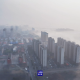 雾起大通湖:水墨画卷里的冬日仙境