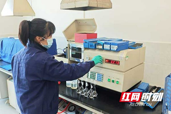 3.marked.jpg 3.marked.jpg