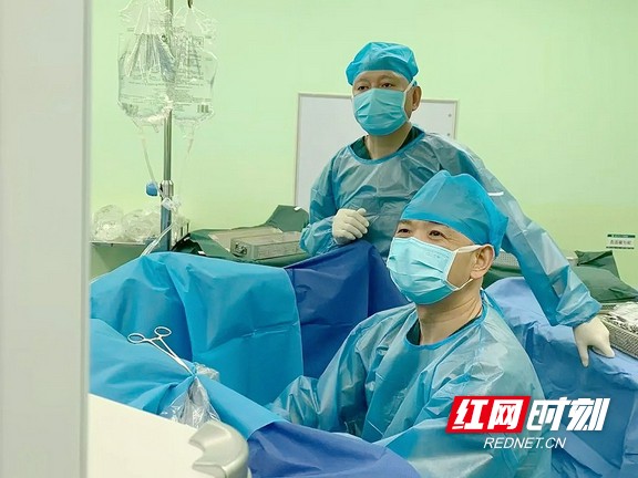 acc652701a2048ebb7eff8a4014cf166.marked.jpg acc652701a2048ebb7eff8a4014cf166.marked.jpg