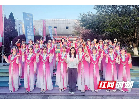 湘BA赛场出圈！益阳师专花鼓风啦啦队用青春点亮家乡赛场