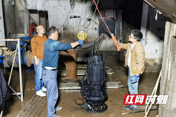 2.marked.jpg 2.marked.jpg