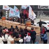 “很多外国人不知道龙舟的根在哪里，龙舟的根源在中国”丨益阳兰溪双桡龙舟划进马来西亚①