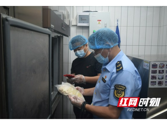 资阳区：守护外卖食品从“指尖”到“舌尖”的安全