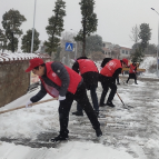 组图丨宁乡：白雪更映党旗红