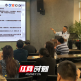 “春雨润苗”助发展 惠民政策进万家