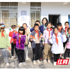 “校联体”交流把优质资源带到结对学校 他们为村小送教