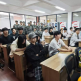 社校联动 共筑安全防线