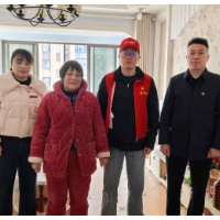 新春送暖传情 爱心守护健康