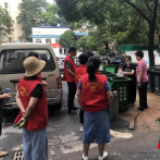 “双报到”进社区 做好垃圾分类践行者
