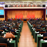 市委经济工作会议召开 吴桂英郑建新讲话