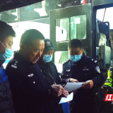 除隐患 稳安全 长沙交警向“两客一危”全面出击