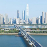 吴桂英主持召开市委常委会会议