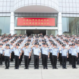 望城公安：把实事办到群众心坎上