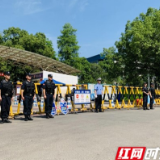 长沙望城：高考首日 交通平稳有序