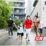 宁乡调“低”之后：有人收到鲜花，有人收起床铺