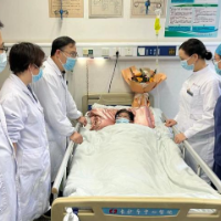 一吃就吐 食管“紧箍咒”致老人吞咽困难30余年
