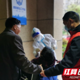 党群一心聚合力 共绘抗疫同心圆