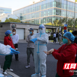 “湘”“沪”守望 湖南省援沪中医医疗队开展防疫知识培训