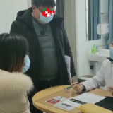 肥胖、不孕煎熬多年 她终于惊喜怀上双胞胎