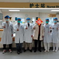 NOSES手术助直肠肿瘤并胆结石患者快速出院迎新年