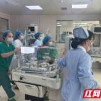 生命奇迹——28周极早早产儿“闯关记”