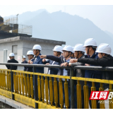 走进车间学经验  生产一线话党建——怀化市国资委系统党建现场会召开