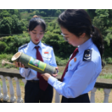 辰溪县税务局：税收宣传进古村 政策快递送上门