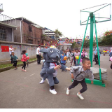 国网溆浦县供电公司：情暖童心 书送未来