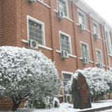 共赏雪景 邂逅最美华清校园