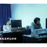 两位职场妈妈的接力