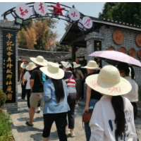 全省乡镇（街道）基层社工站服务项目能力提升（第二期）培训班人员到茶溪村知青小屋参观考察