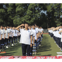 迎得韶华入华清 扬帆逐梦启新程——洪江市华清高级中学隆重举行2023年秋季开学典礼