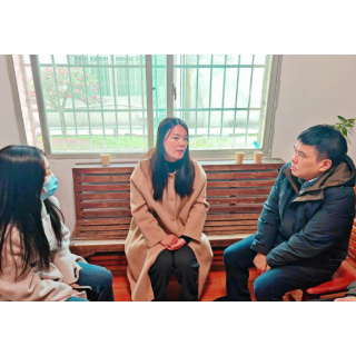 洪江市税务：走访全国人大代表 共话税收新发展
