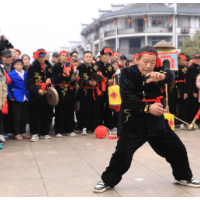 麻阳：龙灯花灯闹新年 婚嫁故事悦见民俗魅力