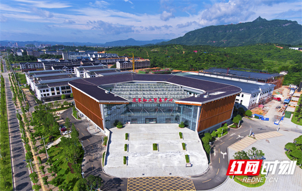 生态产业化,产业生态化、现代化” (5).jpg 生态产业化,产业生态化、现代化” (5).jpg